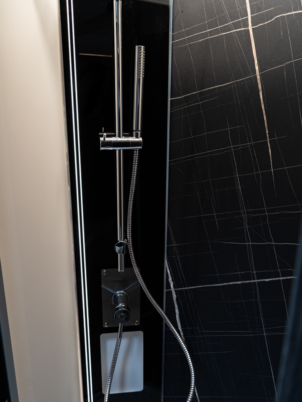 MCLOUIS MC4 881 FORD  