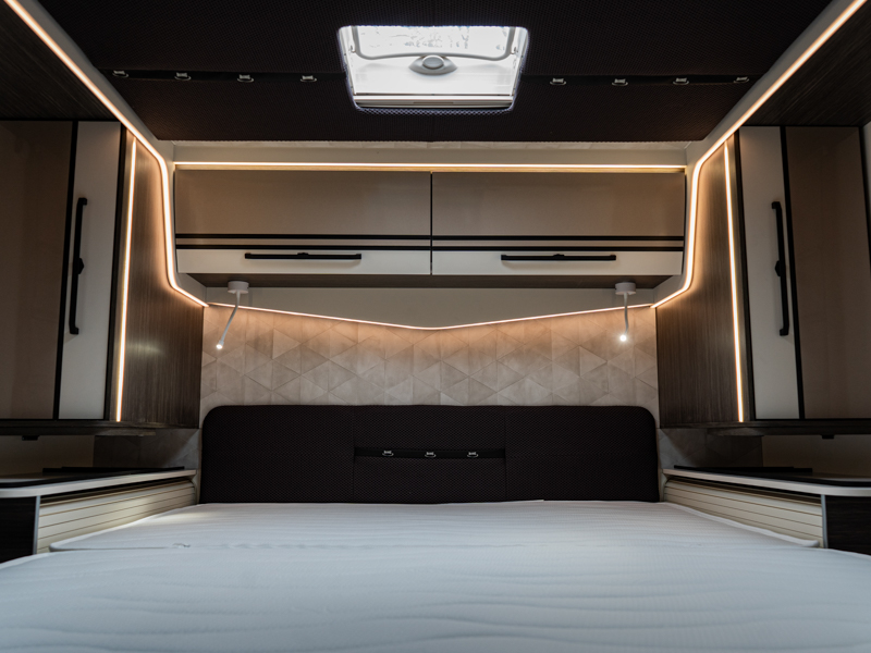 MCLOUIS MC4 881 FORD  