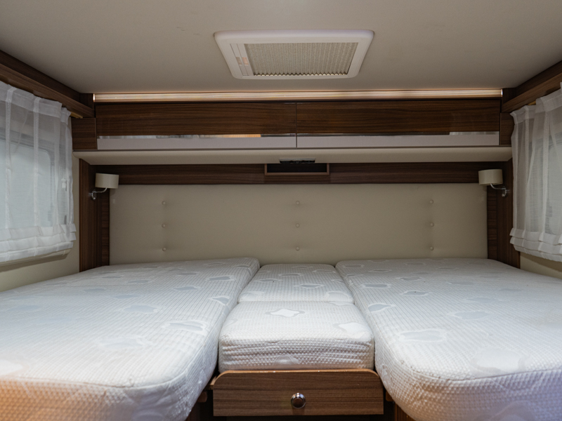  68 - EURA MOBIL PROFILA RS- 150CV