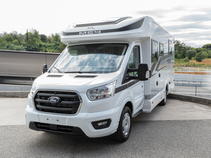 MCLOUIS MC4 300 FORD 379