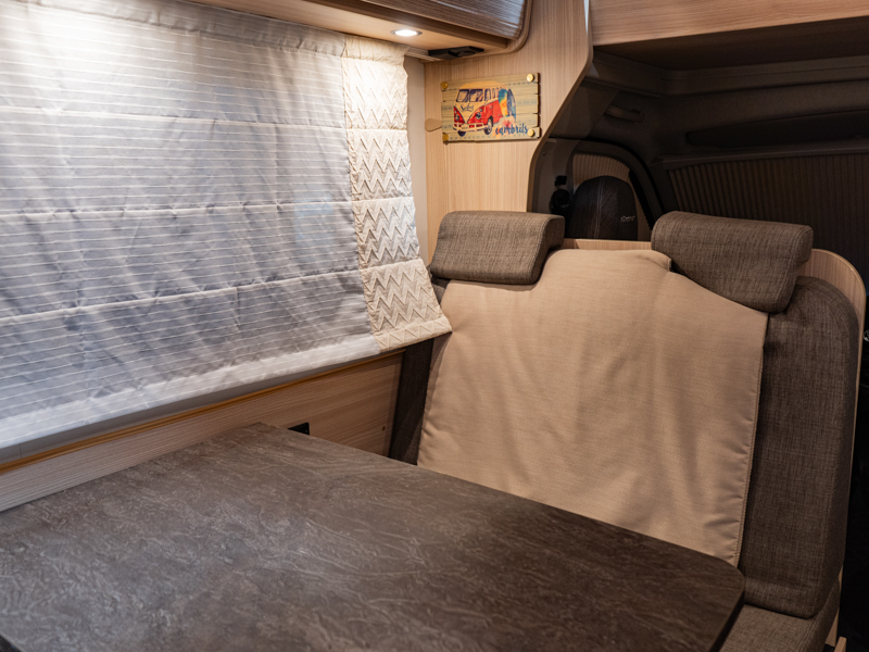 BURSTNER LYSE0 A 700