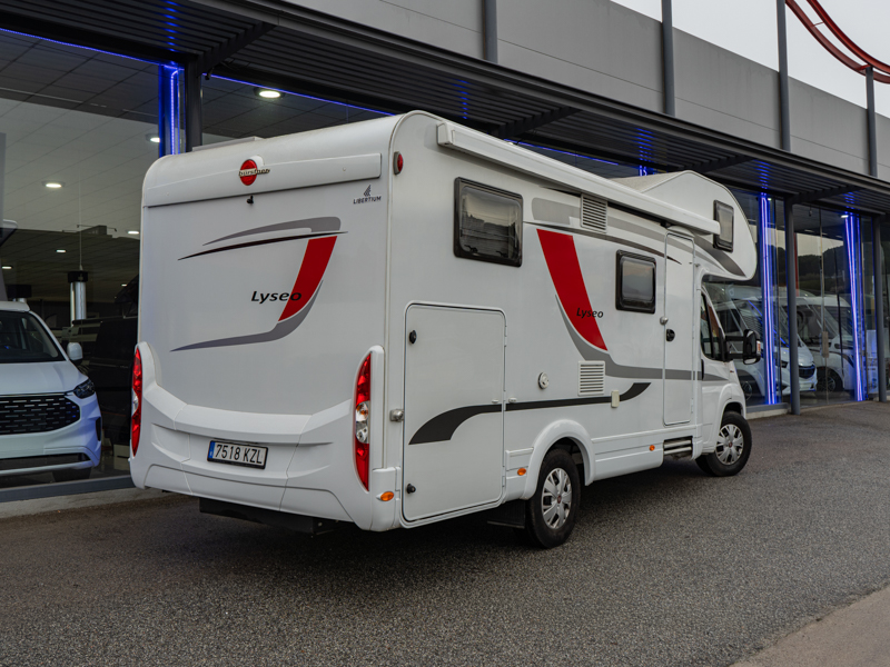 BURSTNER LYSE0 A 700