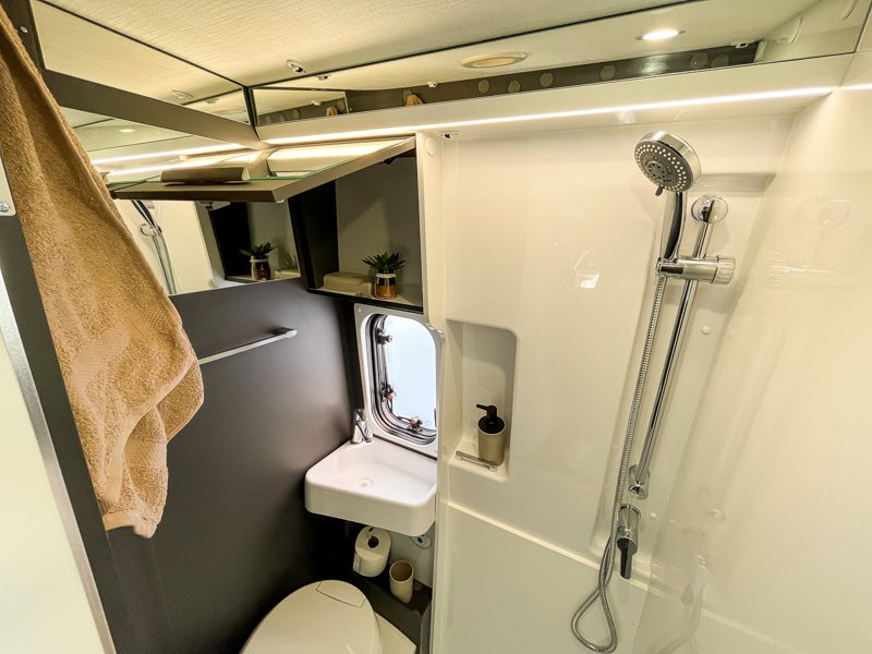 MCLOUIS MENFYS 3 MAXI S-LINE-140CV