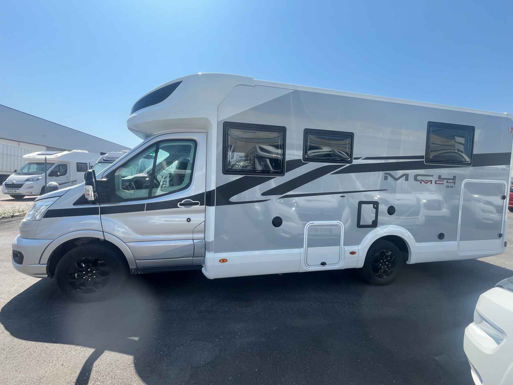 MCLOUIS MC4 300 FORD 381