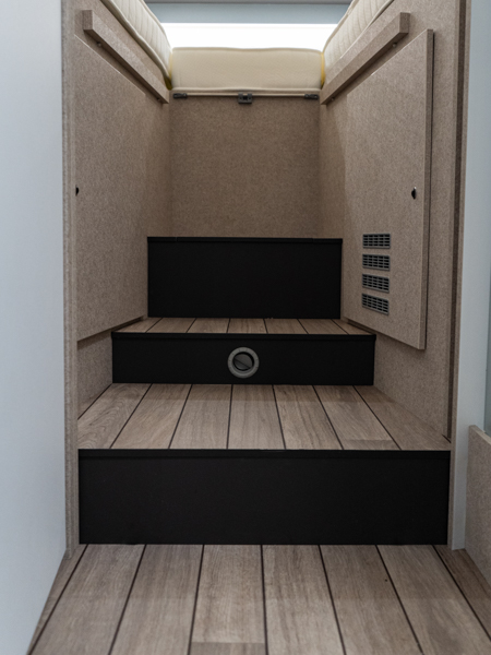 MCLOUIS MC4 373 FORD 