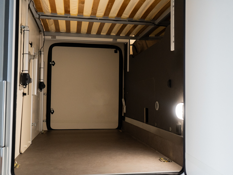 MCLOUIS MC4 373 FORD 