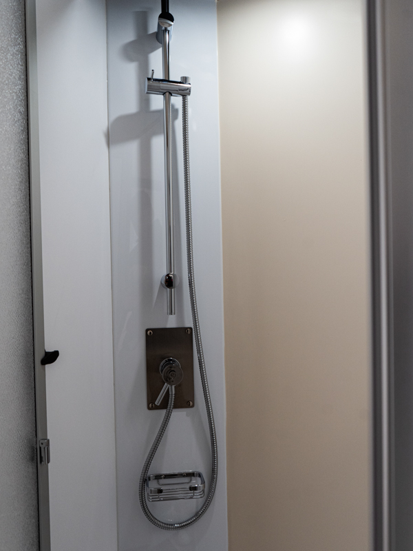 MCLOUIS MC4 381 FORD  