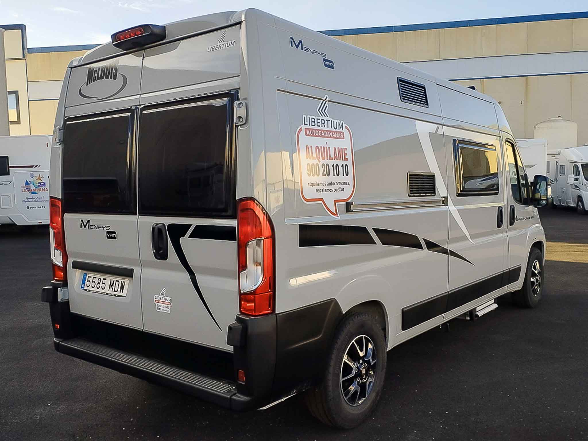 CAMPER MENFYS 3 MAXI S-LINE-4 PLAZAS-113